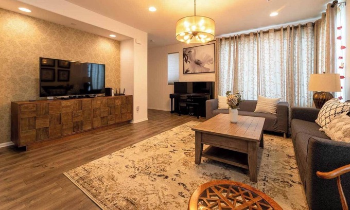 Glendora Casa | Prized Getaway on W Rte 66 #41631
