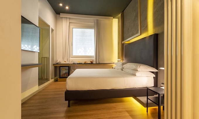 Rione V Ponte Hotel | Profumo Maison Pellegrino