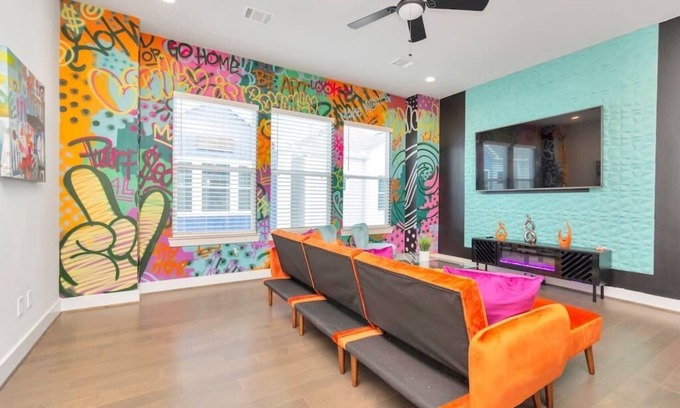 Riverside Terrace Casa | Prolific 3BR | Dwntwn | Med Ctr | NRG | WIFI