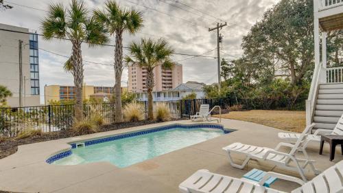 Crescent Beach Casa | Promises Fulfilled - 3rd Row - Crescent Beach Section