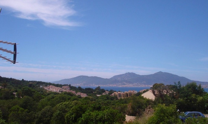 Porticcio Apartamento | PROMOCIÓN CON ENCANTO T2 en PORTICCIO con EXCELENTE VISTA AL MAR ... Completamente renovado