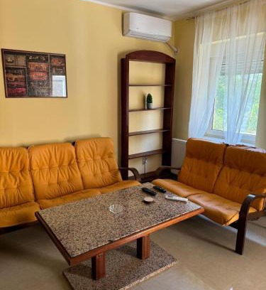 Kikinda Apartamento | Pronto 2