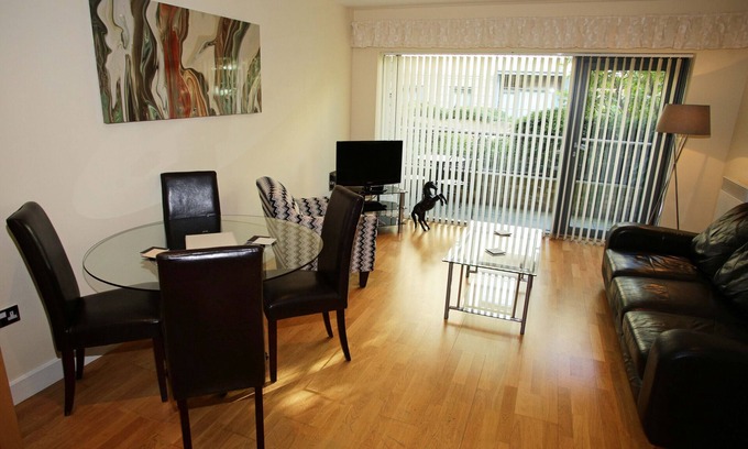 Gosforth Apartamento | Properties Unique | The Grove