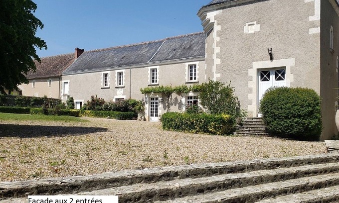 Buxeuil Casa | Propriété Avec Piscine, Proche des Châteaux de la Loire et du de Futuroscope