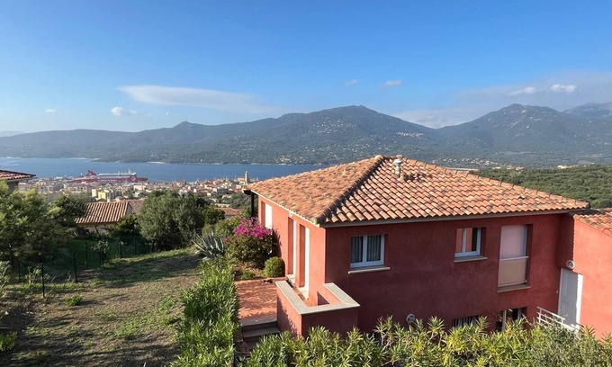 Propriano Apartamento | Propriano - Pleasant T3 - Breathtaking sea and mountain views