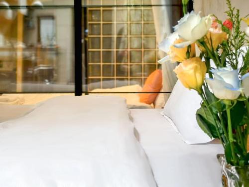 Huaihai Road Commercial Area Casa | Prosperity B&B Downtown Shanghai - Yongkang Road Branch