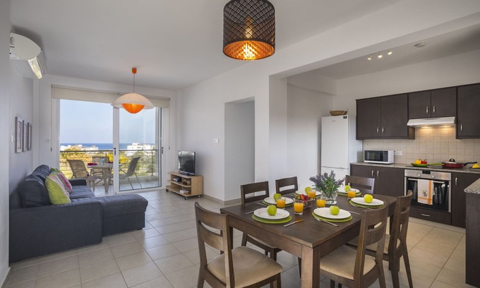 Pernera Apartamento | Protaras Holiday Suite PPVA209 Poppy