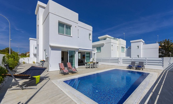 Protaras Villa | Protaras Holiday Villa Araella