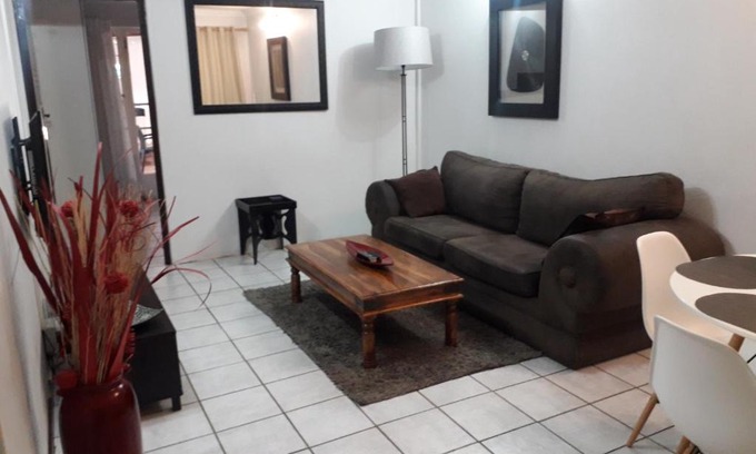 Rustenburg Apartamento | Protea Park Self Catering Guesthouse
