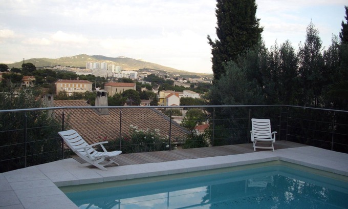 Les Pennes-Mirabeau Villa | Casa provenzal con piscina, cerca de arroyos, Mucem, Mar, .......