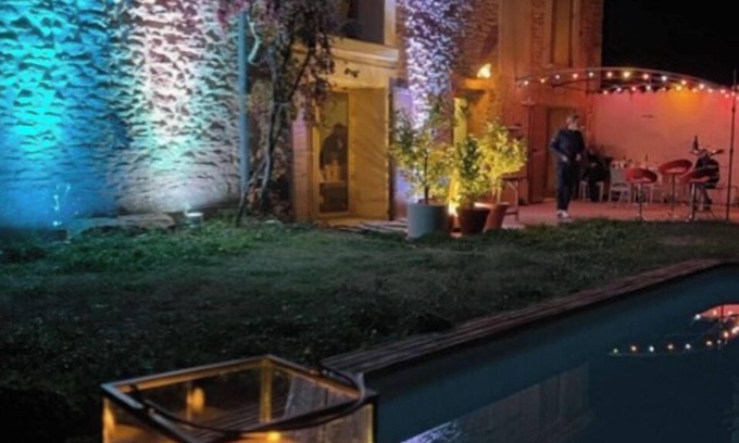 Piolenc Casa | Provencal stone house, in the countryside, 7minutes from a water park