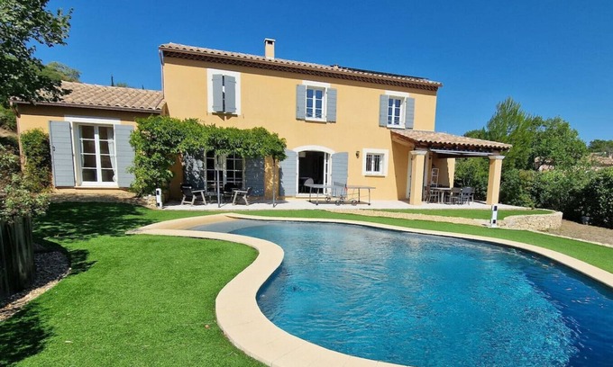 Aurons Casa | Provencal villa with pool