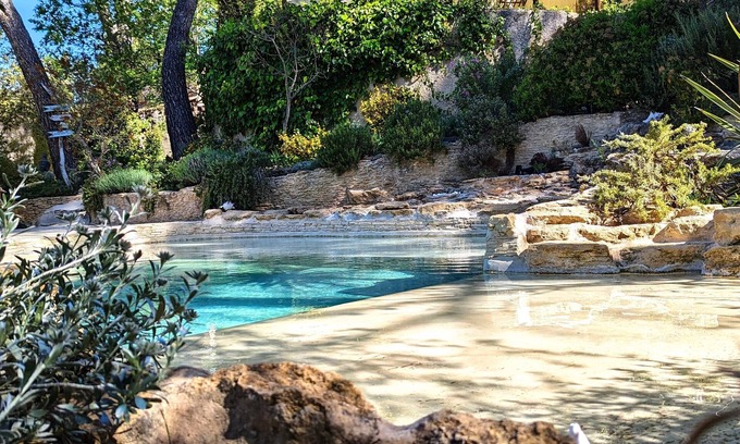 Puget Villa | villa provenzal con piscina en el Luberon