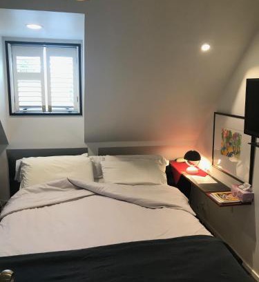 Merivale Chalet De Esquí | Pryor Haven Chalet Green Retreat in a Lovely Place