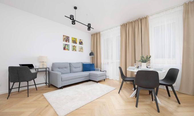 Ursynow Apartamento | Przy Bazantarni 11 Apartment with Parking