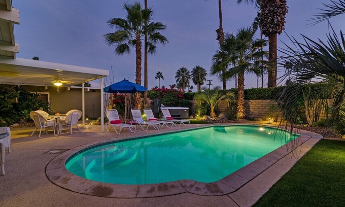 Palm Springs Casa | PS-ID # 76 Vacaciones familiares o retiro tranquilo en una casa privada en el desierto