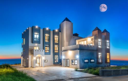 Qimei Casa | Psalm 23 Ocean View B&B