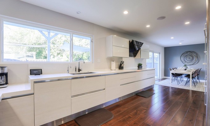 Cupertino Casa | PSD: Stunning & Modern Luxury in Cupertino