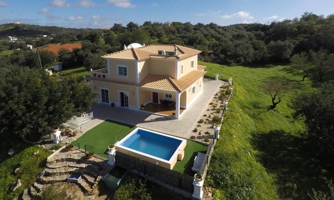 Santa Catarina da Fonte do Bispo Casa | Secluded Villa & Estate near Tavira, Algarve
