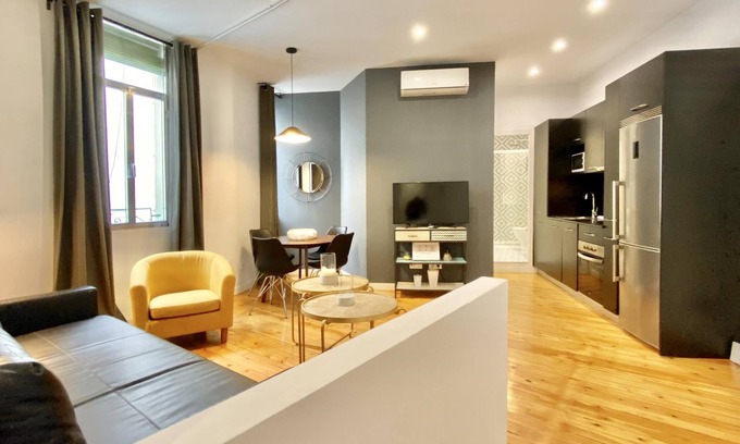 Las Acacias Apartamento | Charming Puerta de Toledo III - En el centro de la ciudad