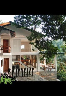Puerto Galera Casa | Puerto Galera Hilltop Guesthouse -Tropical Retreat