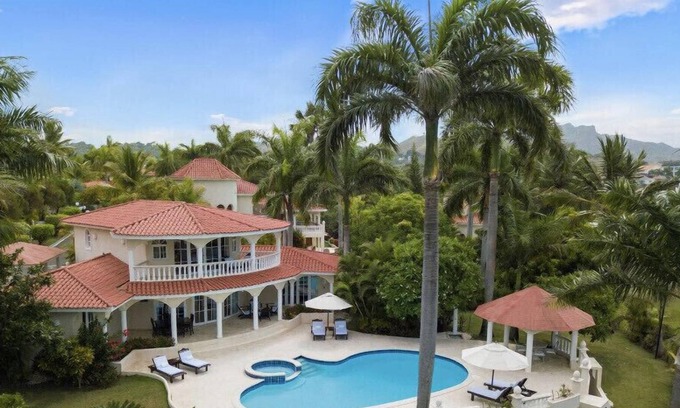 Los Maestros Villa | PUERTO PLATA, DR Lifestyle 5 Bd (10) Villa VIP Mandatory All Inclusive Separate