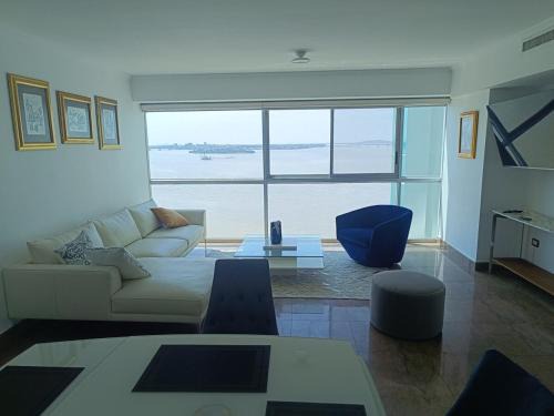 Las Penas Apartamento | Puerto Santa Ana - Serene River