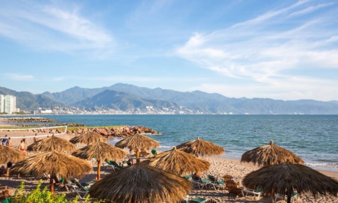 Isla Iguana Complejo | Puerto Vallarta – Mayan Palace