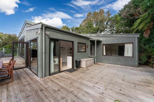 Omori Casa | Pukawa Haven - Pukawa Bay Holiday Home