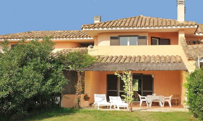 Pula Casa | Casa de Cerdeña Pula a 250 metros del mar, jardín, wifi ilimitado, TV inteligente, golf a 2 km