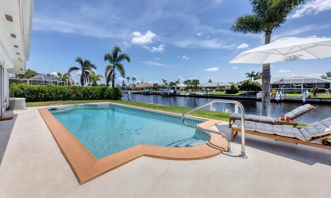 Punta Gorda Casa | Punta Gorda Isles 2-Bedroom Private Pool Home on Canal with Dock