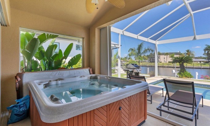 Punta Gorda Casa | Punta Gorda Isles 2 Bedroom Pool+Hot Tub Home