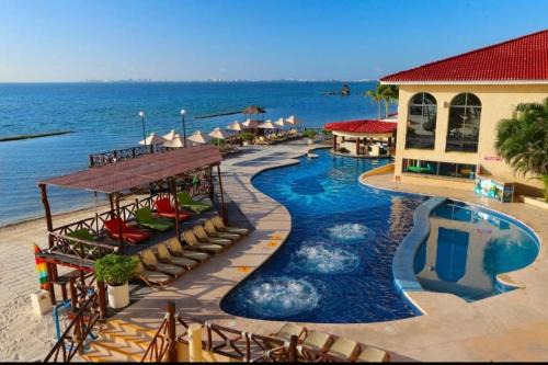 Puerto Juarez Apartamento | Punta me Apartment beach front in the hotel & Waterpark