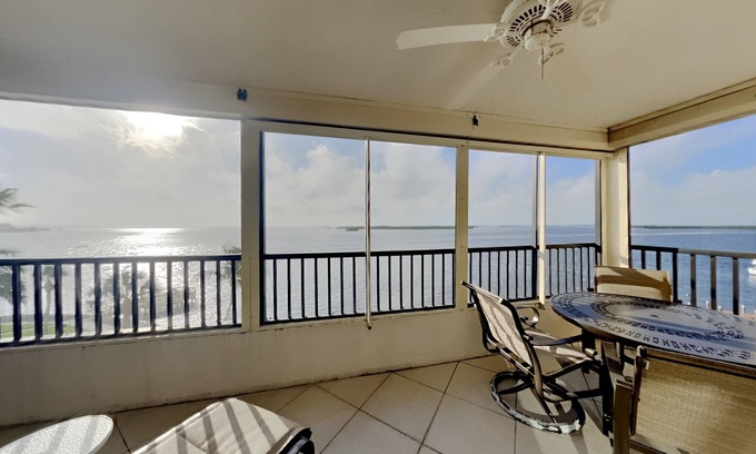 Punta Rassa Condominio | Punta Rassa #404 TRANQUIL SPACIOUS 2 BED CONDO WITH GORGEOUS SUNSET WATER VIEWS