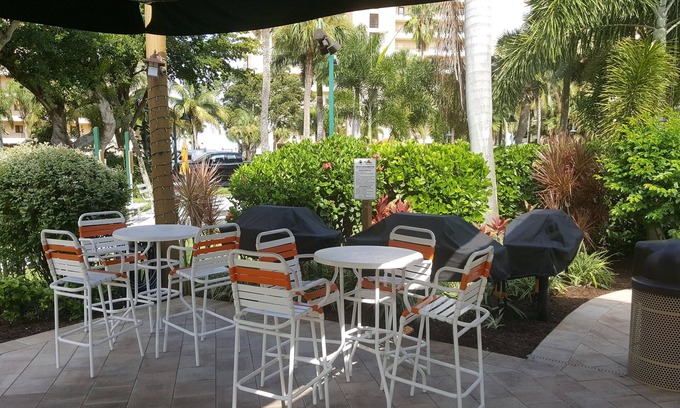 Punta Rassa Condominio | Condominio Punta Rassa - ¡Excelente vista frente al mar de la isla Sanibel!
