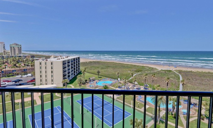 South Padre Island Condominio | Pura Vida 3 Bedroom 9th Floor Penthouse Views!