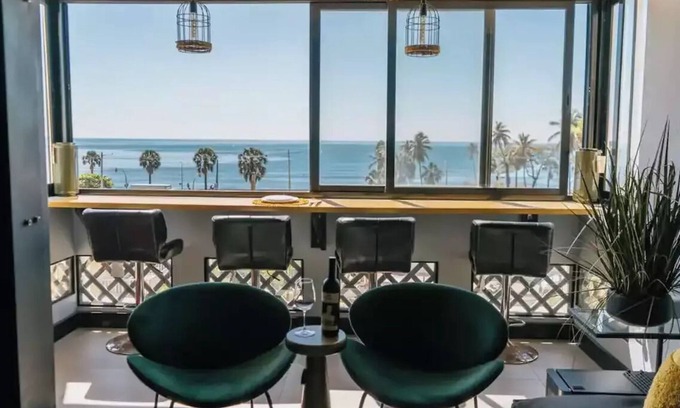 Ciudad Universitaria Apartamento | Pura Vida en el Malecon