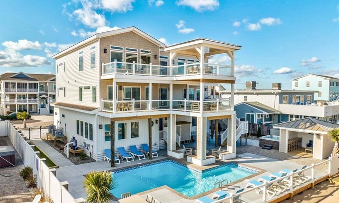 Sandbridge Casa | Pura Vida | Oceanfront | Private Pool, Hot Tub, and Dog Friendly