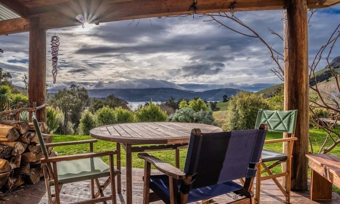 Christchurch District Apartamento | 99 Purau - ManaakiMai - Nature at its Best! 2 Bedroom Apartment