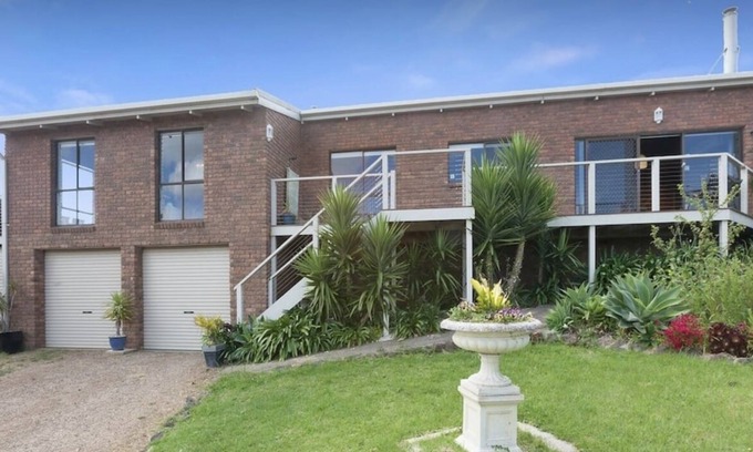 Clifton Springs Casa | Pure Holiday Bay Views
