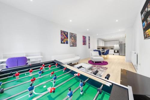 West Hendon Apartamento | Purple Reignz - 3BR - close to LDN