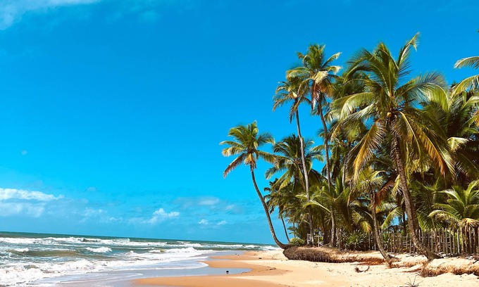 Barra Grande Casa | Put your feet in the sand. Casa Conceição, your vacation retreat in the south of Bahia