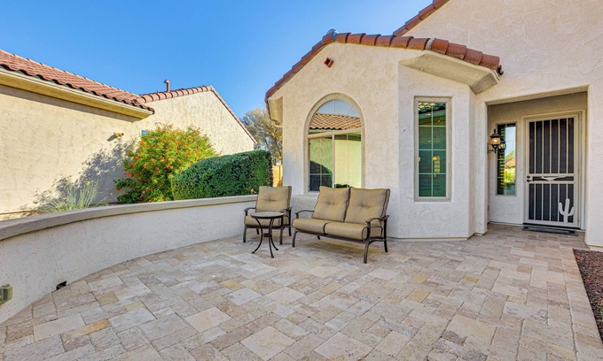 Festival Ranch Casa | Putting Green & Pool: Sun-Soaked Buckeye Home
