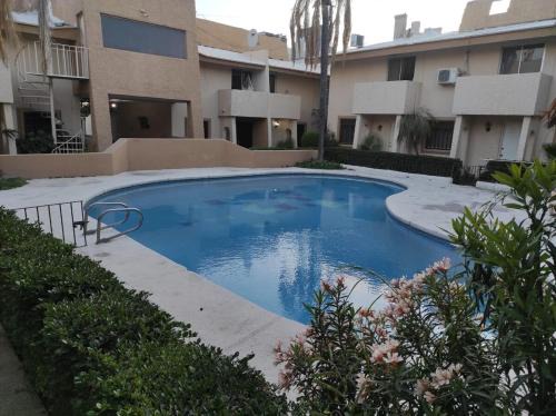 Hermosillo Apartamento | Quédate con Sandra en Departamento con alberca