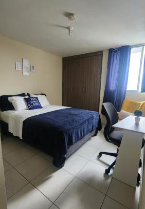 Juan Diaz Casa | Quédate con sulay habitación a 5mint del aeropuerto