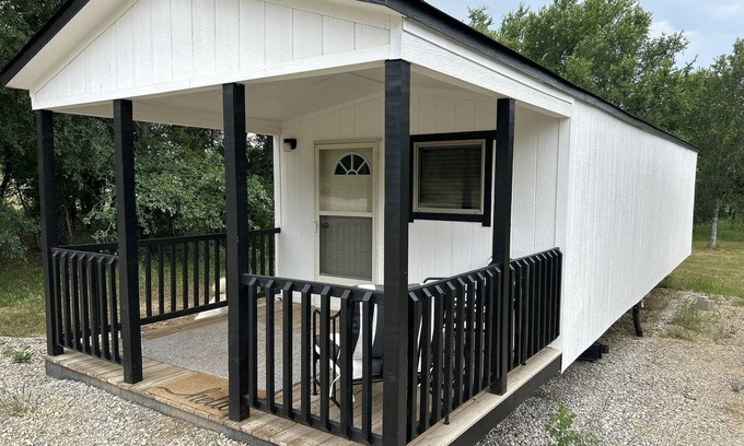 Mineral Wells Casa | Quaint 1 Bedroom 1 Bath Home on 65 acre ranch.