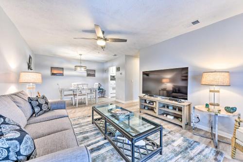 Fernandina Beach Apartamento | Quaint Condo Less Than Half-Mi to Fort Clinch Beach!