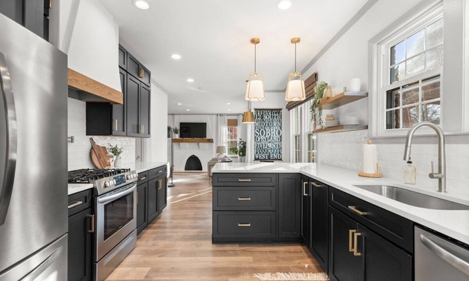 Eastwood Casa | Quaint East Nashville 1930s Historic Home