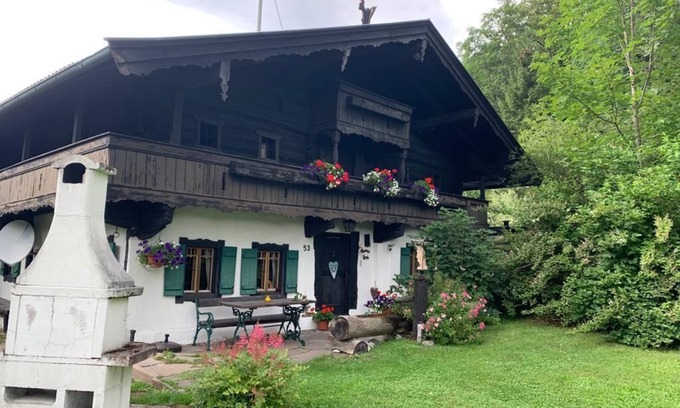 Kirchdorf in Tirol Casa | Pintoresca casa de campo renovada en Tirol con mucho espacio, ideal para familias