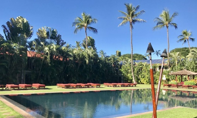 Historic Lahaina Front Street Condominio | Aina Nalu B106 - Estudio en planta baja con lavadora / secadora
